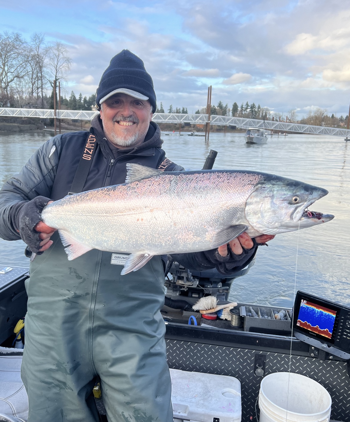 Spring Chinook for pro guide Eric Baird, a dandy 5-year old that he caught in the Milwaukie area.jpg