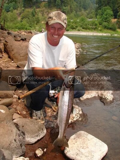 06salmon089.jpg 06salmon089.jpg