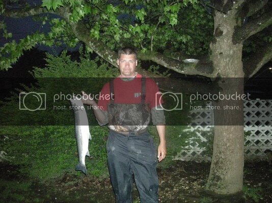 2010fishingpics012.jpg