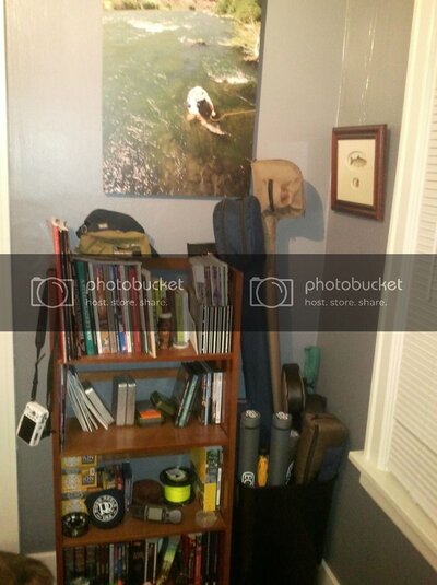 bookrack.jpg bookrack.jpg