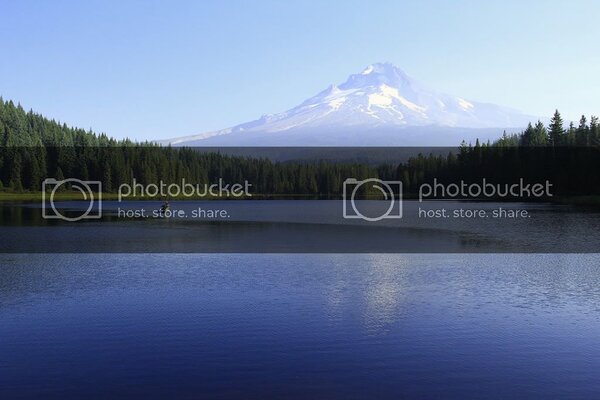 TrilliumLake-3.jpg