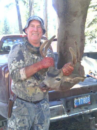 2012 buck.jpg