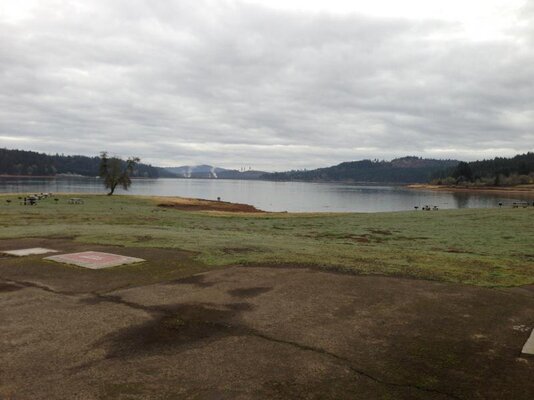 Hagg Lake scenery March 2 2013 002.jpg