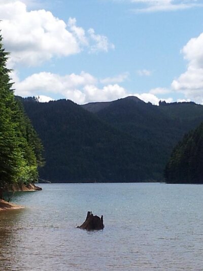 lake.jpg