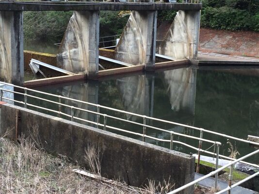 siltcoos dam.jpg